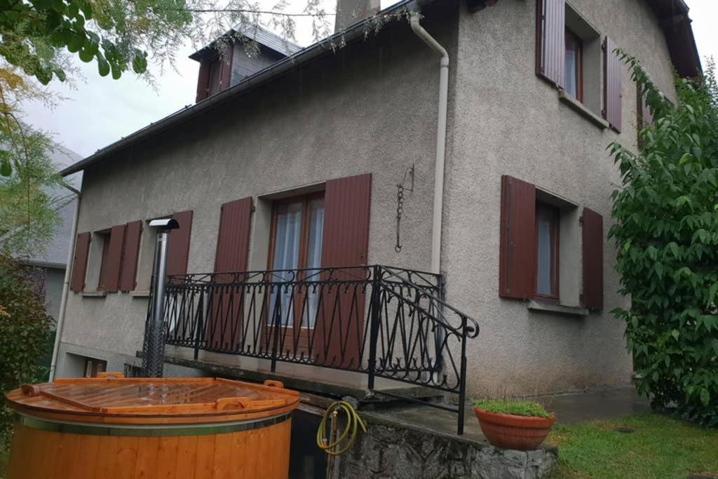 Le Gite Des 3 Vallees Villa Luz-Saint-Sauveur Eksteriør billede
